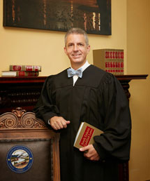 Justice Mark E. Salter Image